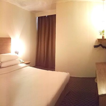 Hotel Sri Sutra - Bandar Sunway 3 Petaling Jaya Dış mekan fotoğraf