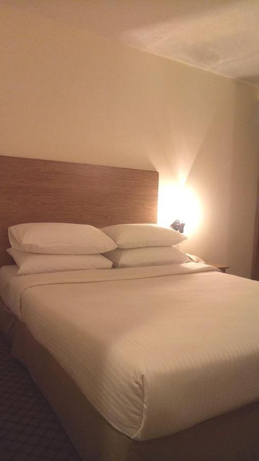 Hotel Sri Sutra - Bandar Sunway 3 Petaling Jaya Dış mekan fotoğraf