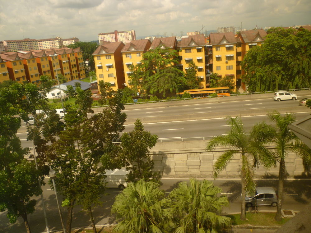 Hotel Sri Sutra - Bandar Sunway 3 Petaling Jaya Dış mekan fotoğraf