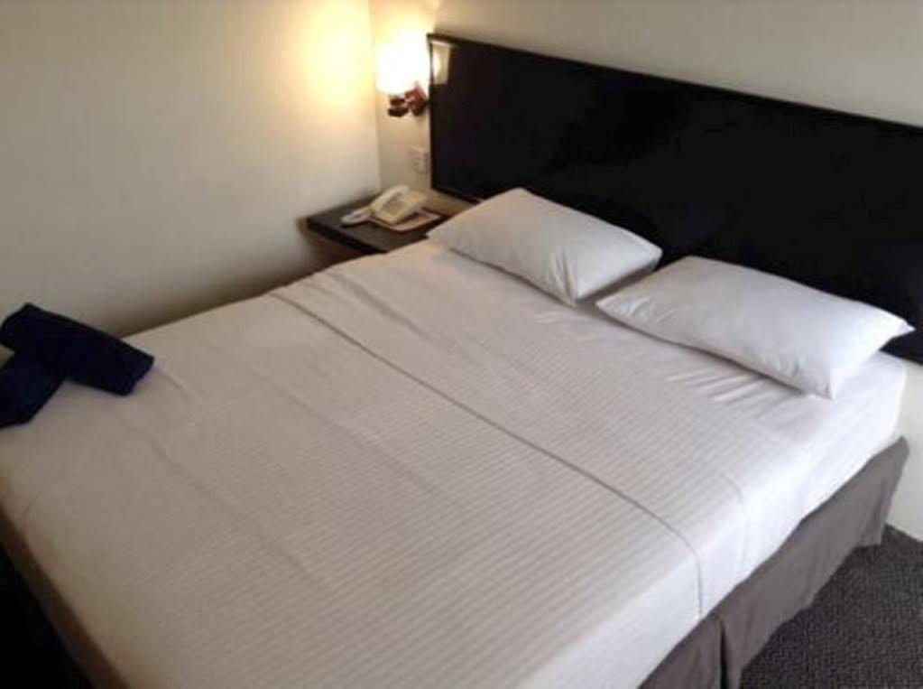 Hotel Sri Sutra - Bandar Sunway 3 Petaling Jaya Dış mekan fotoğraf